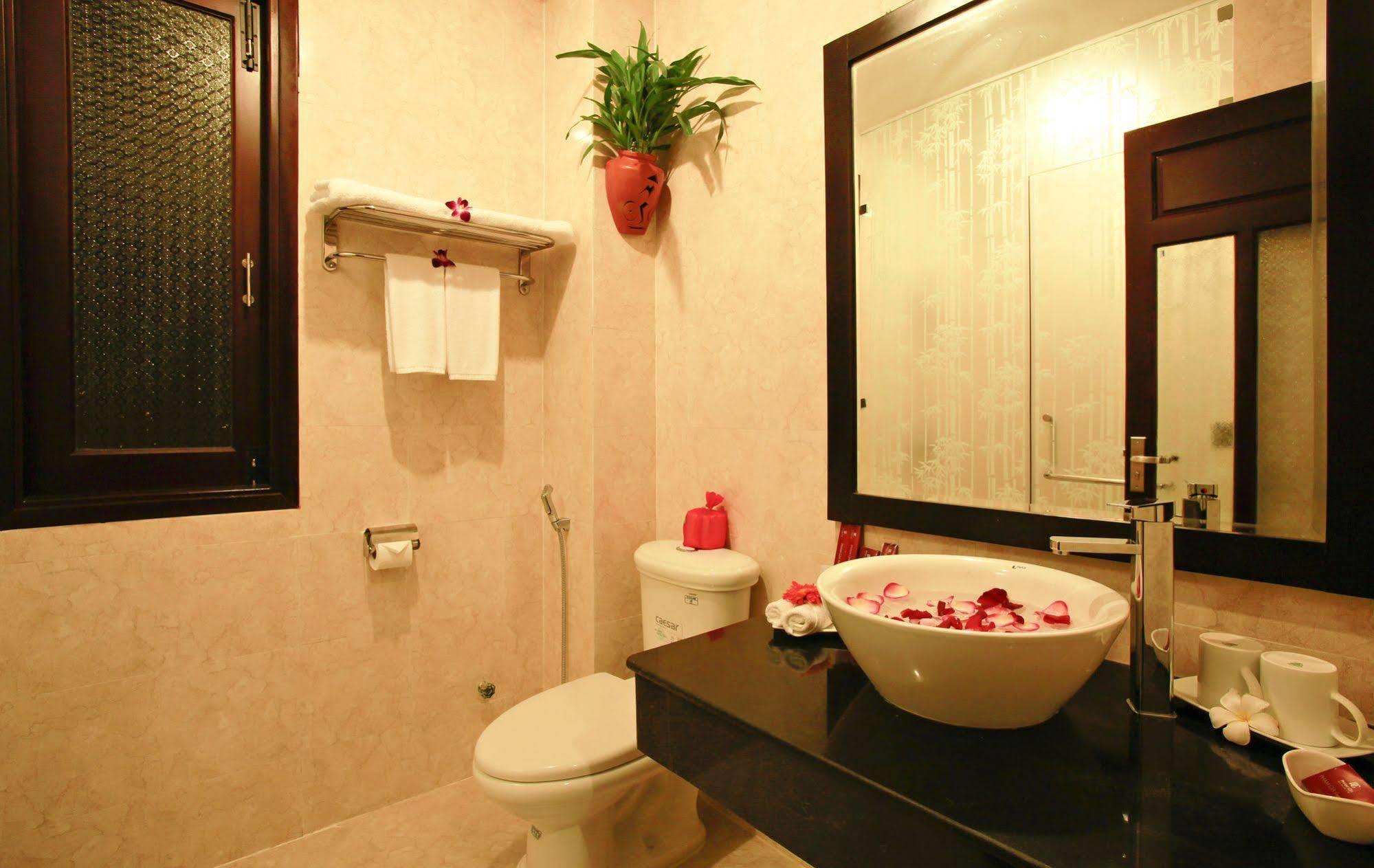 Pham Gia Boutique Villa ฮอยอัน ภายนอก รูปภาพ